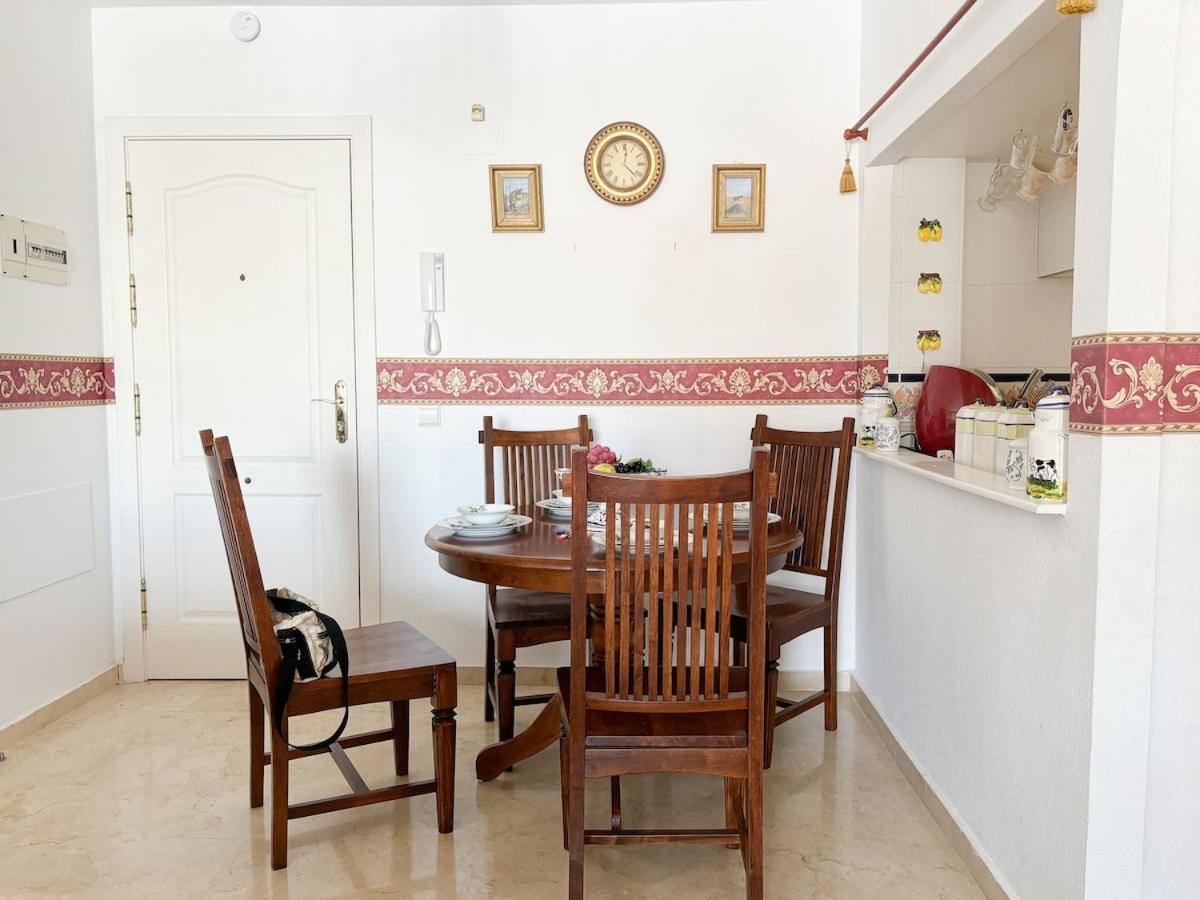 Apartment Beautiful With Sea Views!