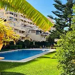 Beautiful Benalmadena Apartment With Sea Views!