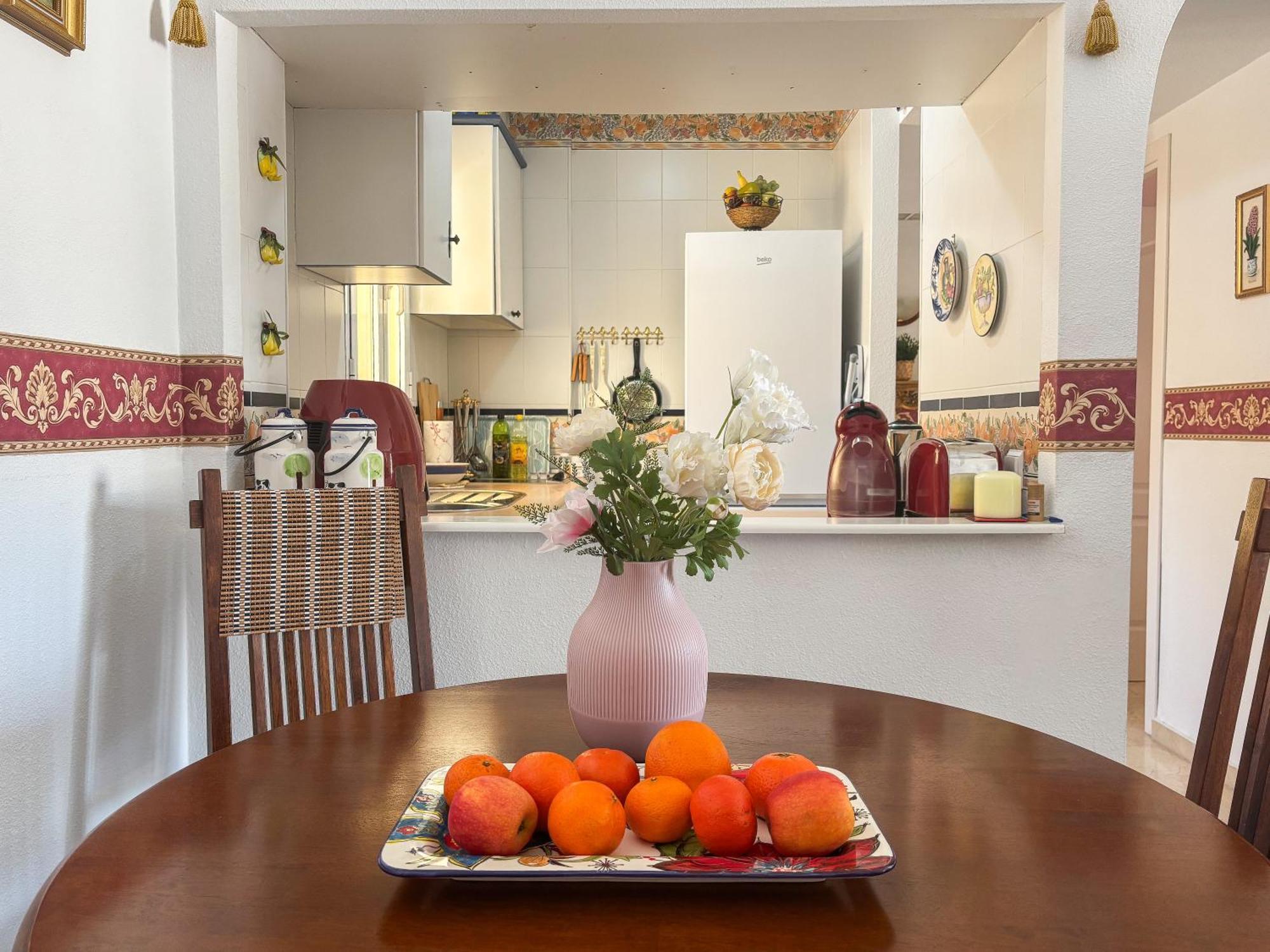 Apartment Beautiful With Sea Views!