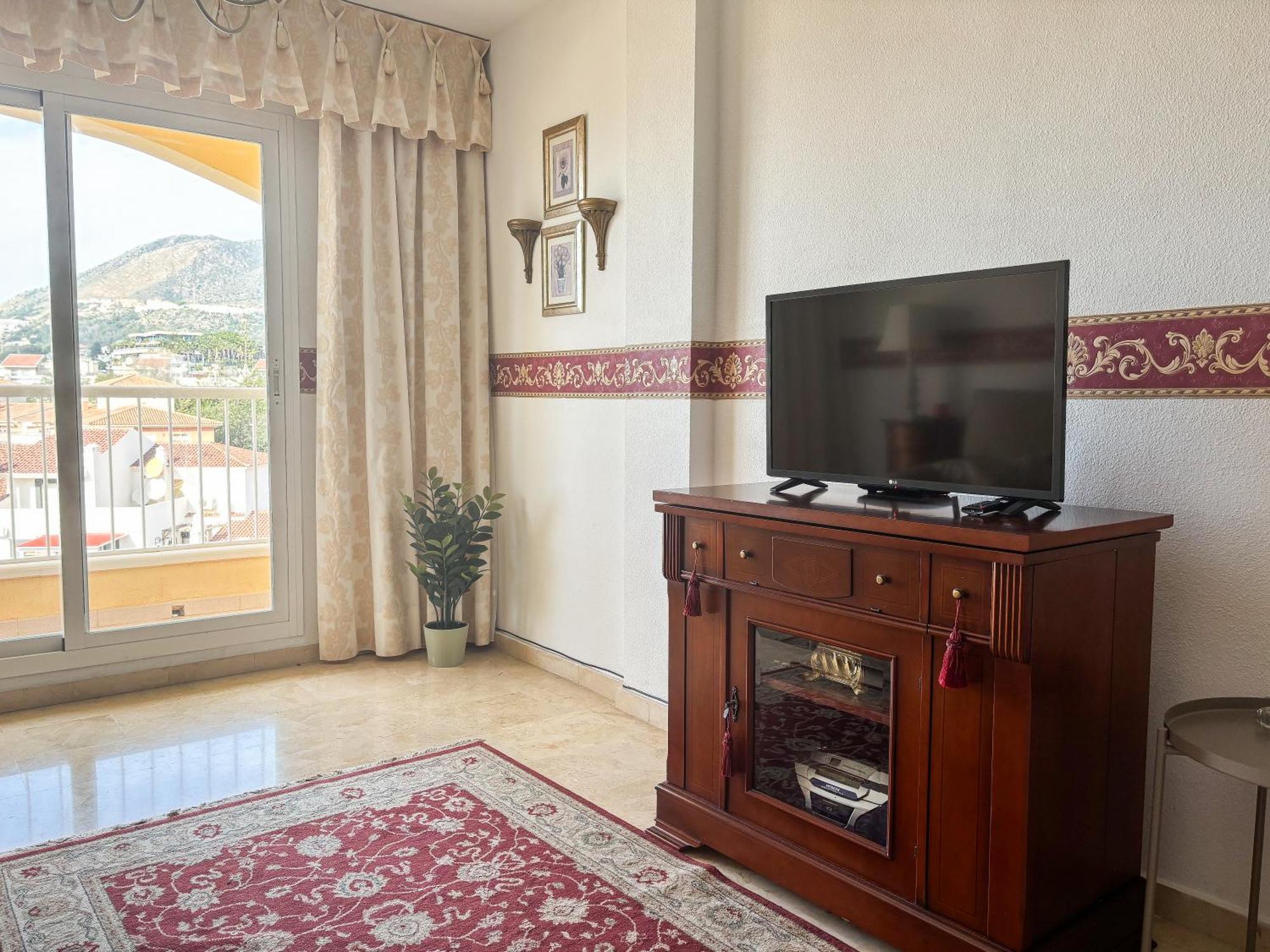 Beautiful With Sea Views! Apartment Benalmadena